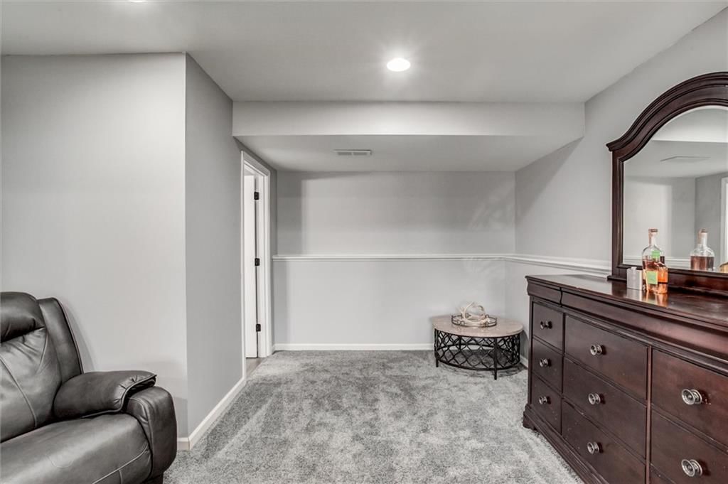 1605 Bay Avenue — photo 20