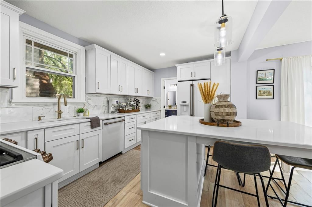 6415 Baltimore Avenue — photo 15