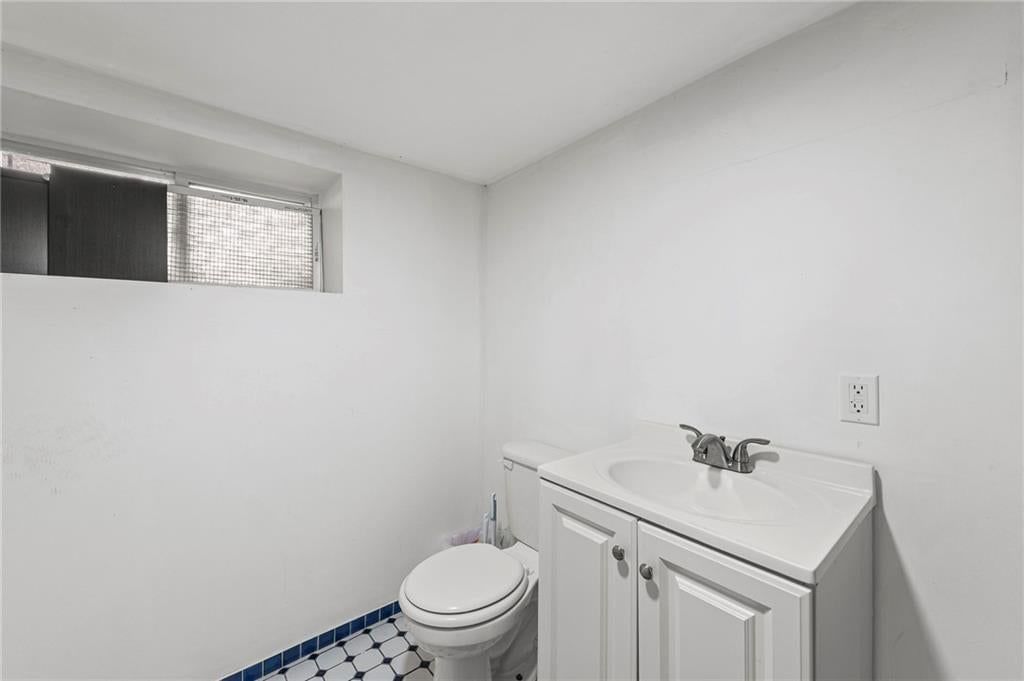 6415 Baltimore Avenue — photo 28