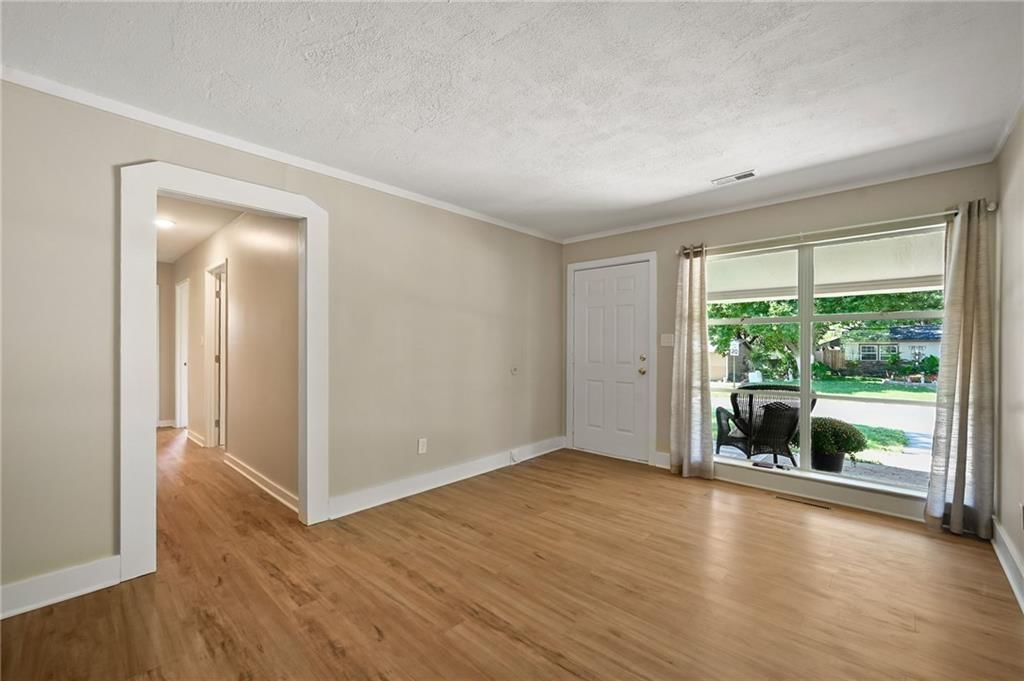 2641 S 51st Terrace — photo 12