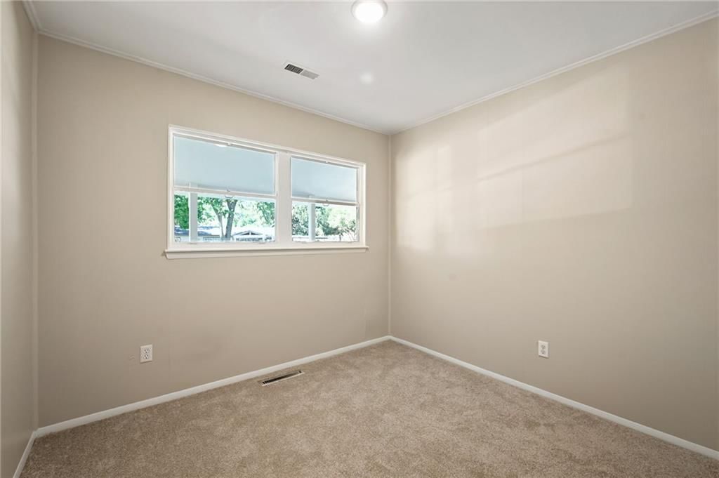 2641 S 51st Terrace — photo 18