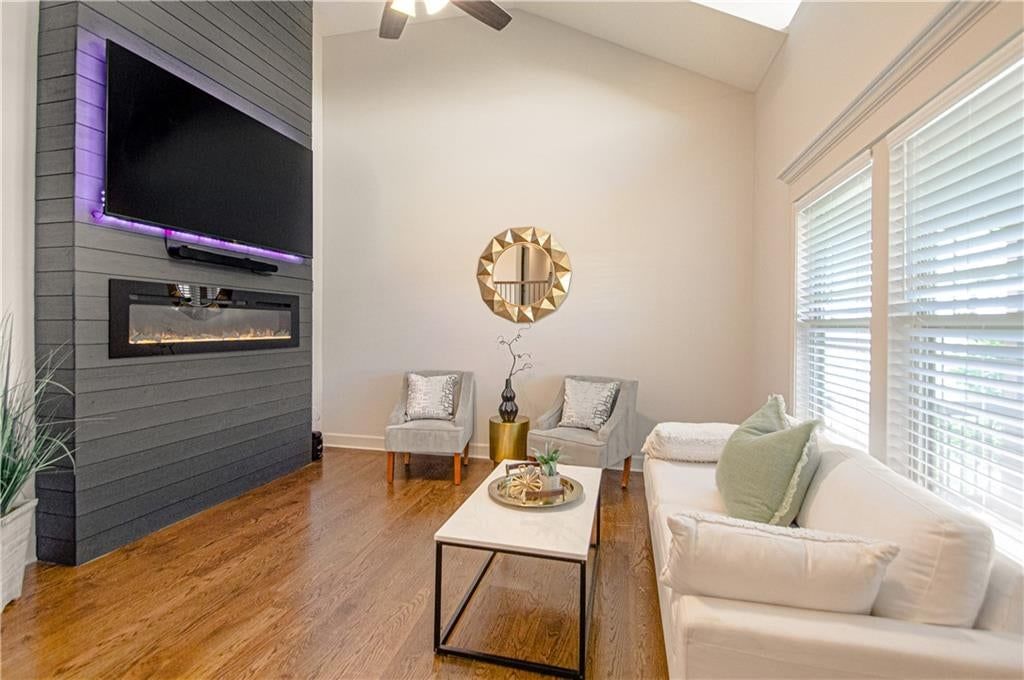 21425 W 47th Terrace — photo 12