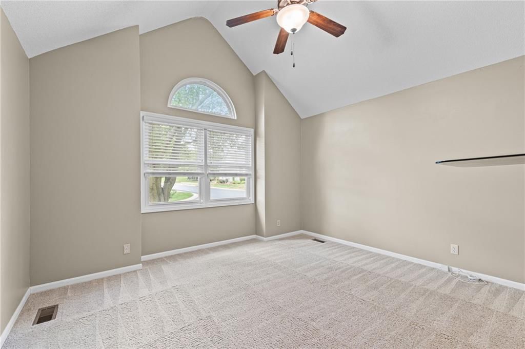 15607 BROADMOOR Street — photo 9