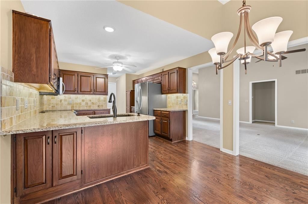 15607 BROADMOOR Street — photo 15