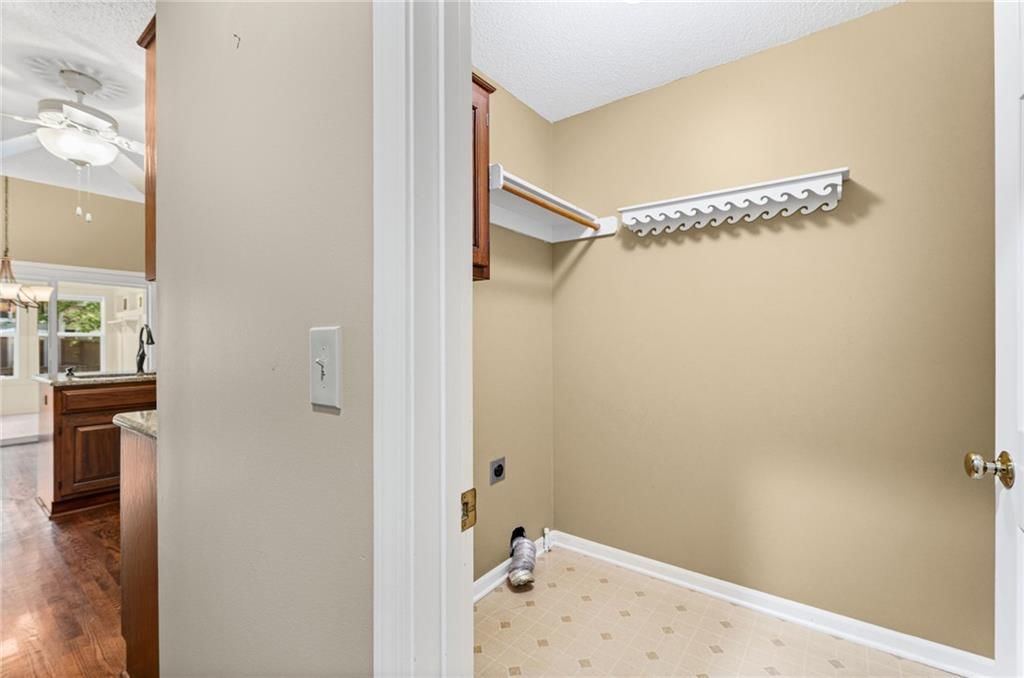 15607 BROADMOOR Street — photo 20