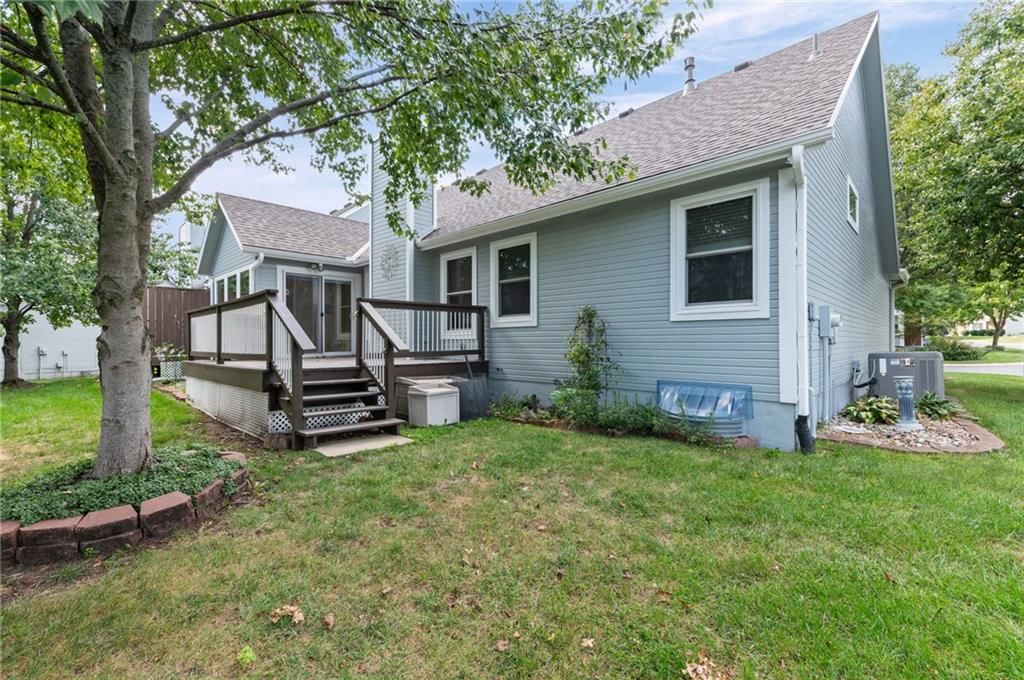 15607 BROADMOOR Street — photo 44