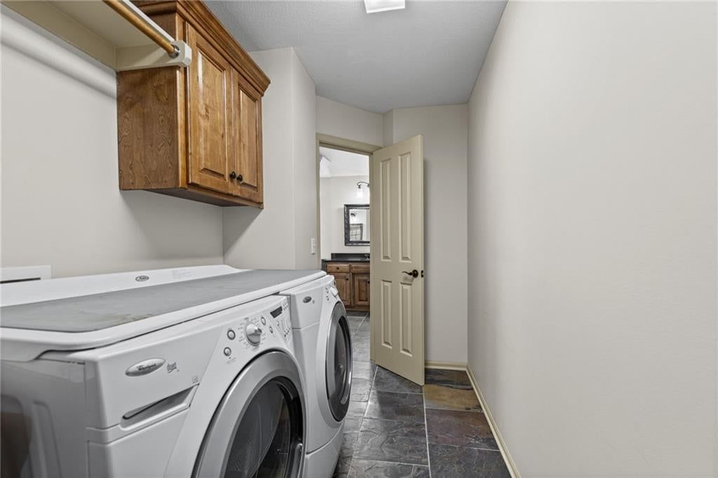 5306 W 165th Terrace — photo 22