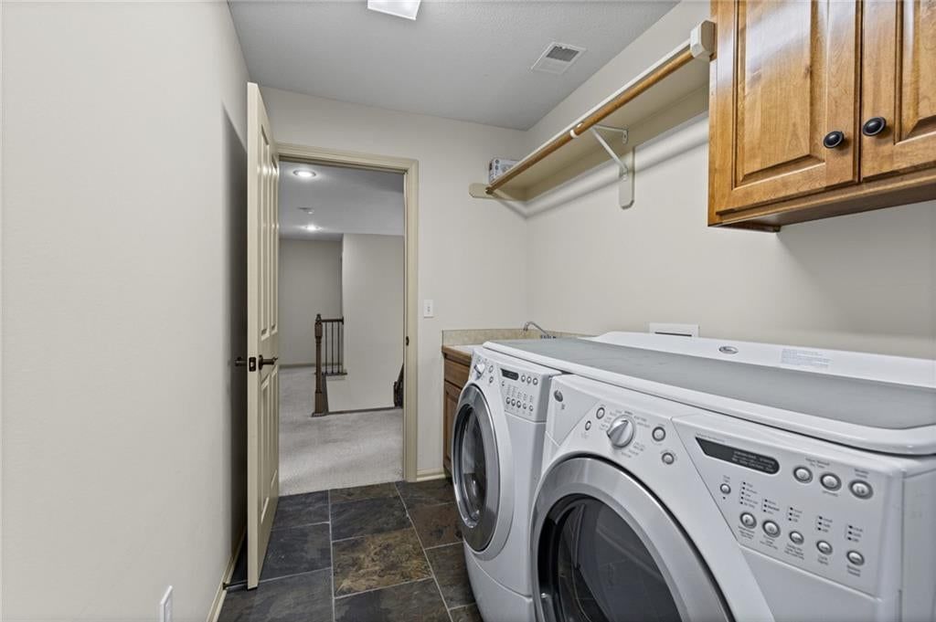 5306 W 165th Terrace — photo 35