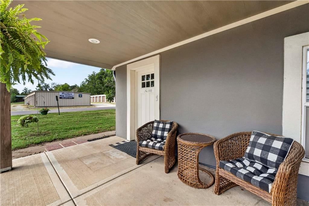112 W Main Street, Freeman, MO: listing photo 2