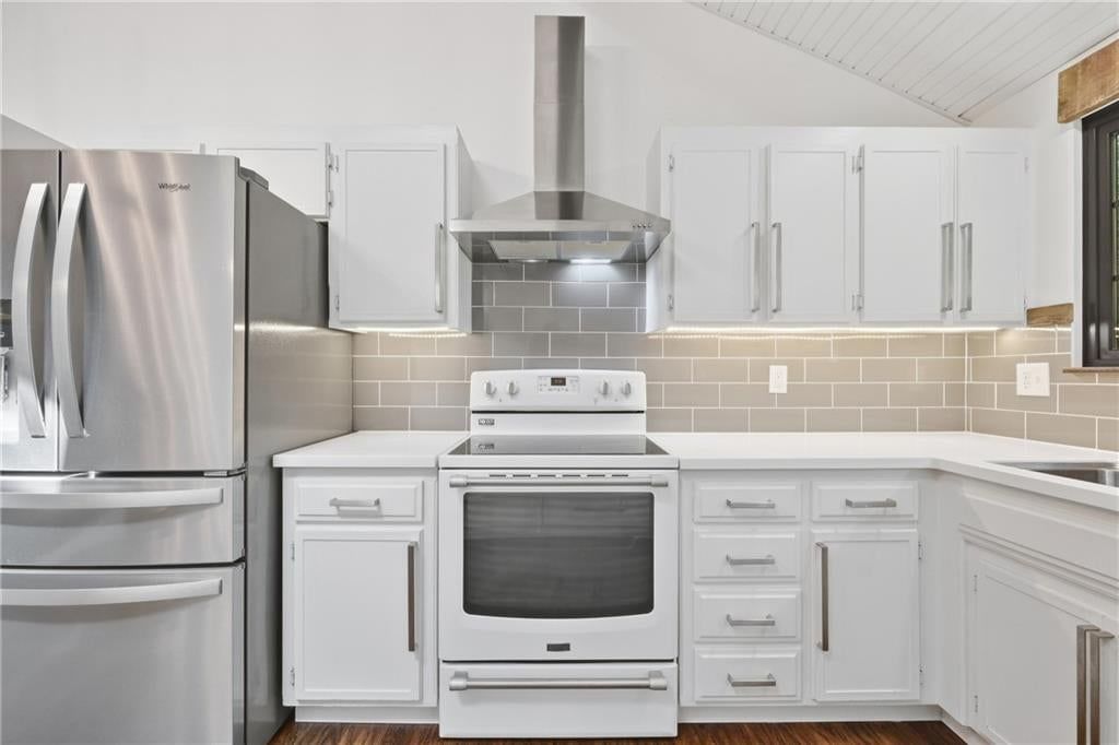 9201 Acuff Lane — photo 12