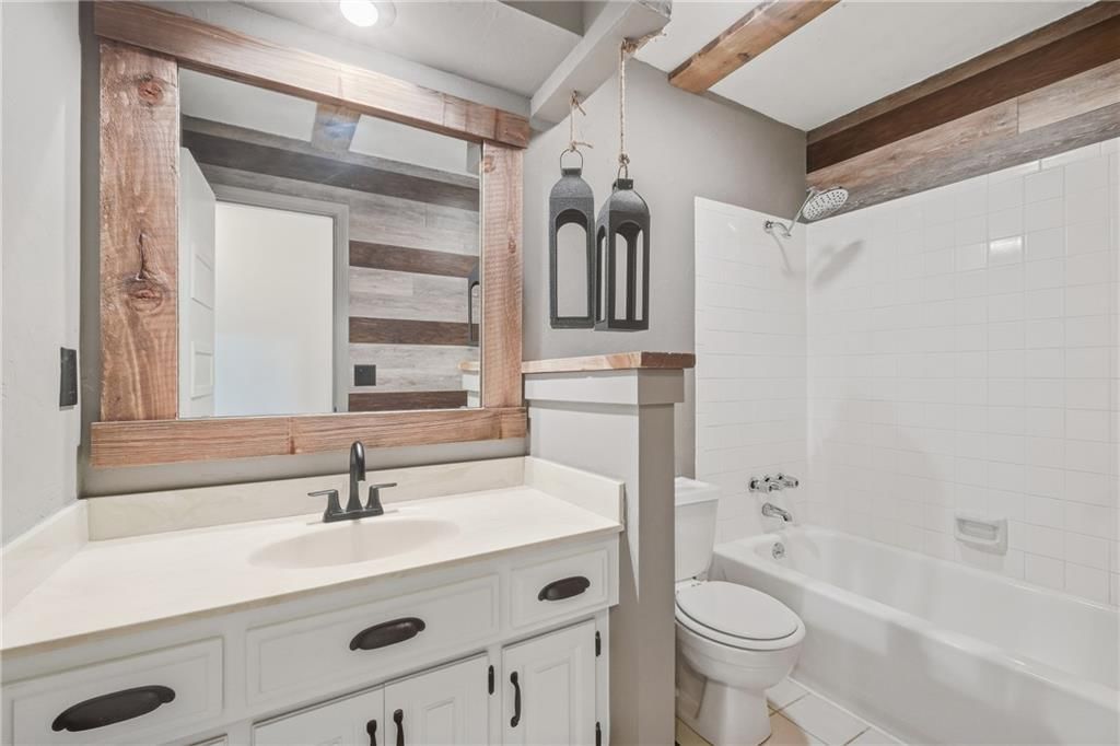 9201 Acuff Lane — photo 14