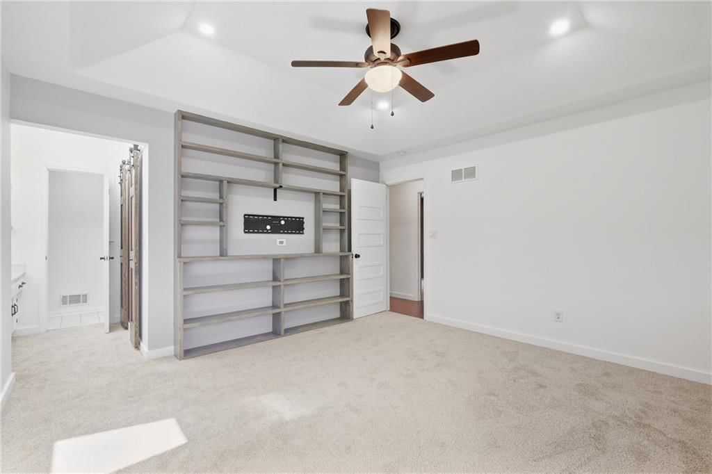 9201 Acuff Lane — photo 16