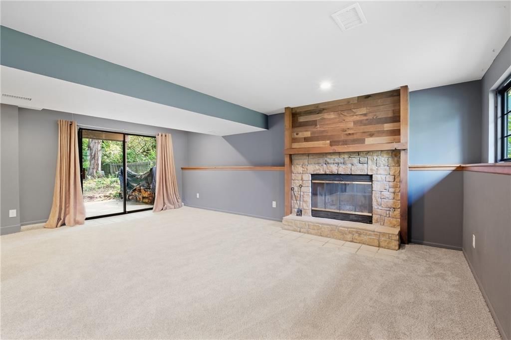 9201 Acuff Lane — photo 22