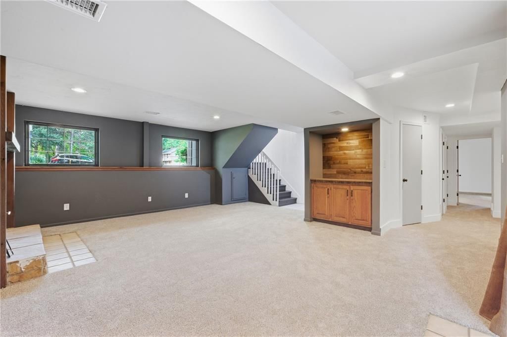 9201 Acuff Lane — photo 25