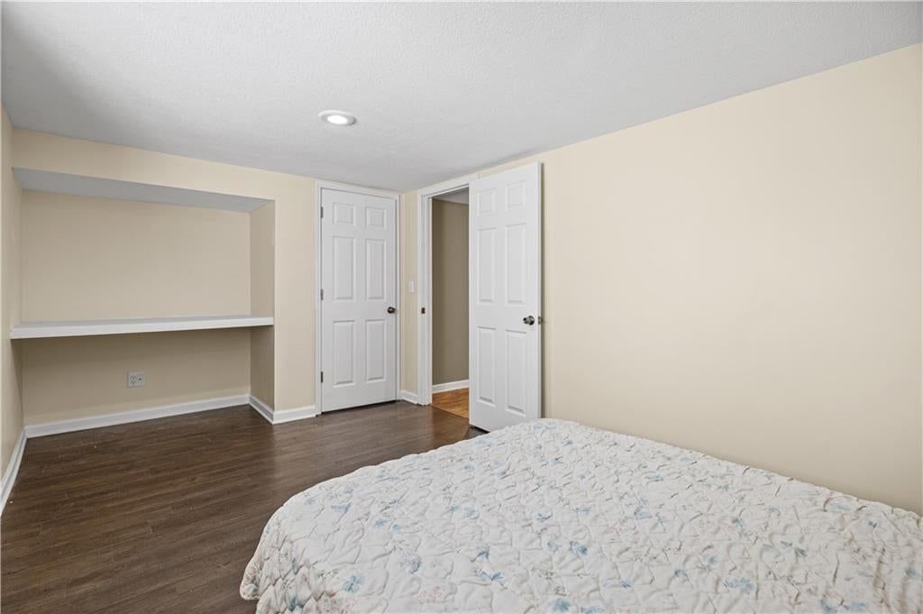 305 Canterbury Lane — photo 42