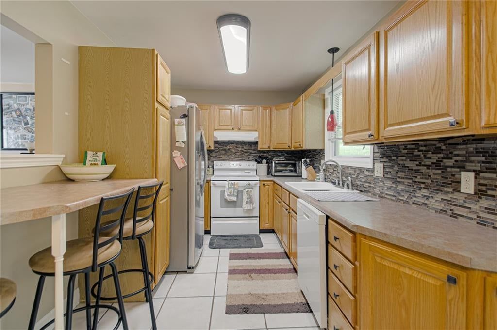 6442 NW 49th Street — photo 12