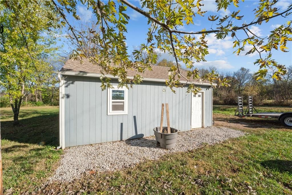29300 W 119th Street — photo 60