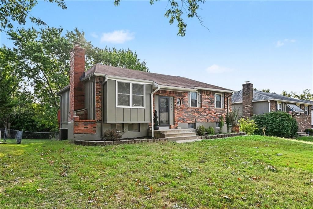 12809 S RAINTREE Drive — photo 32
