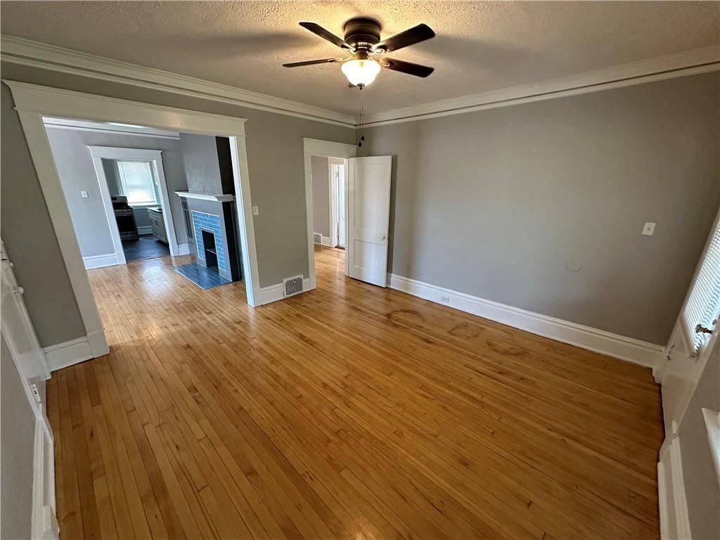 3809 Washington Street — photo 43