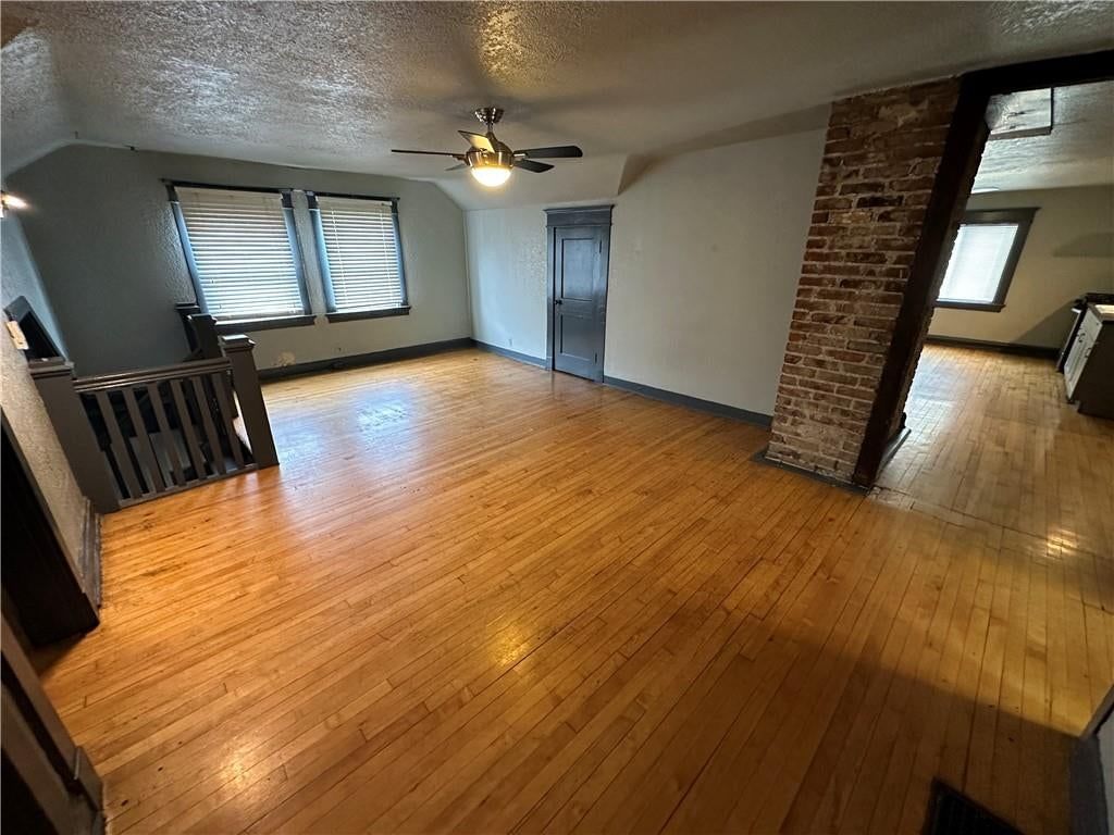 3809 Washington Street — photo 74