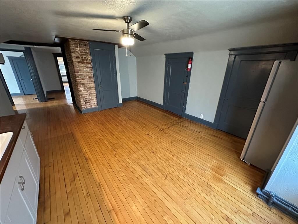 3809 Washington Street — photo 86