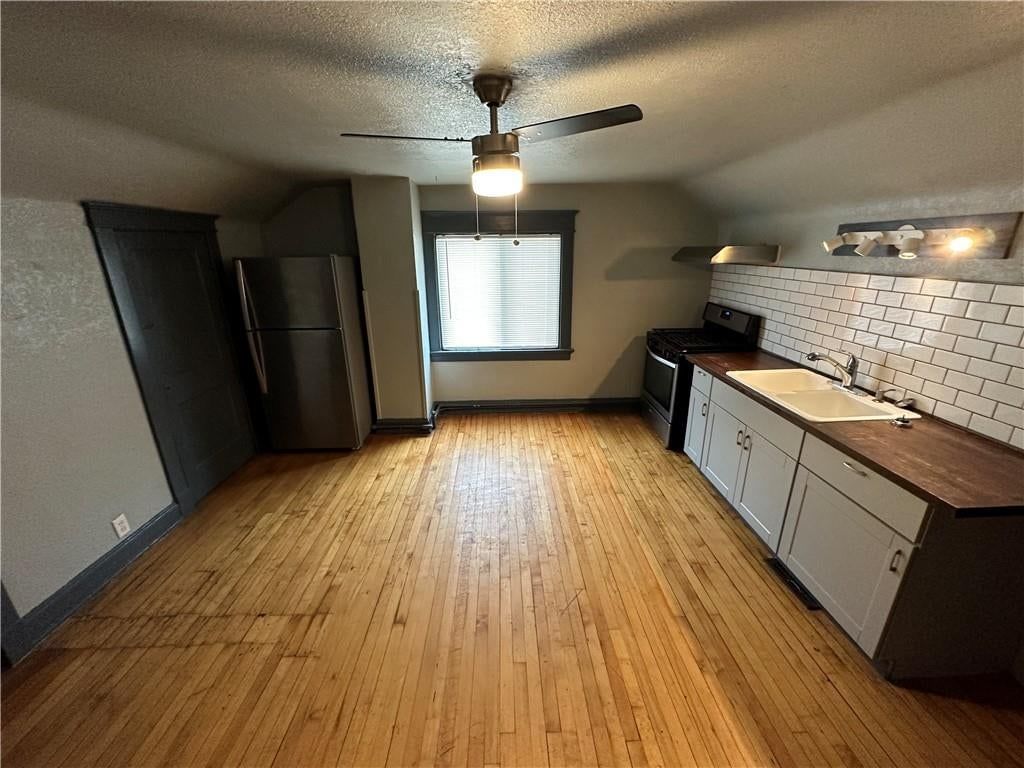 3809 Washington Street — photo 87