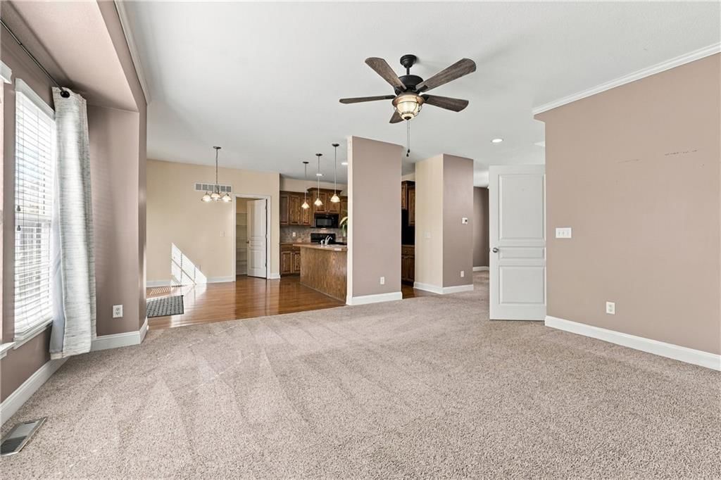 9644 N Adrian Avenue — photo 16
