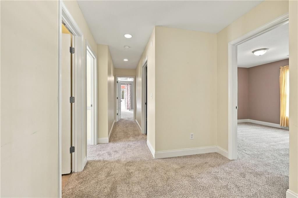 9644 N Adrian Avenue — photo 20