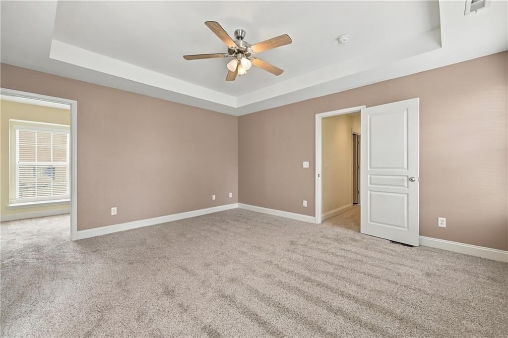 9644 N Adrian Avenue — photo 23