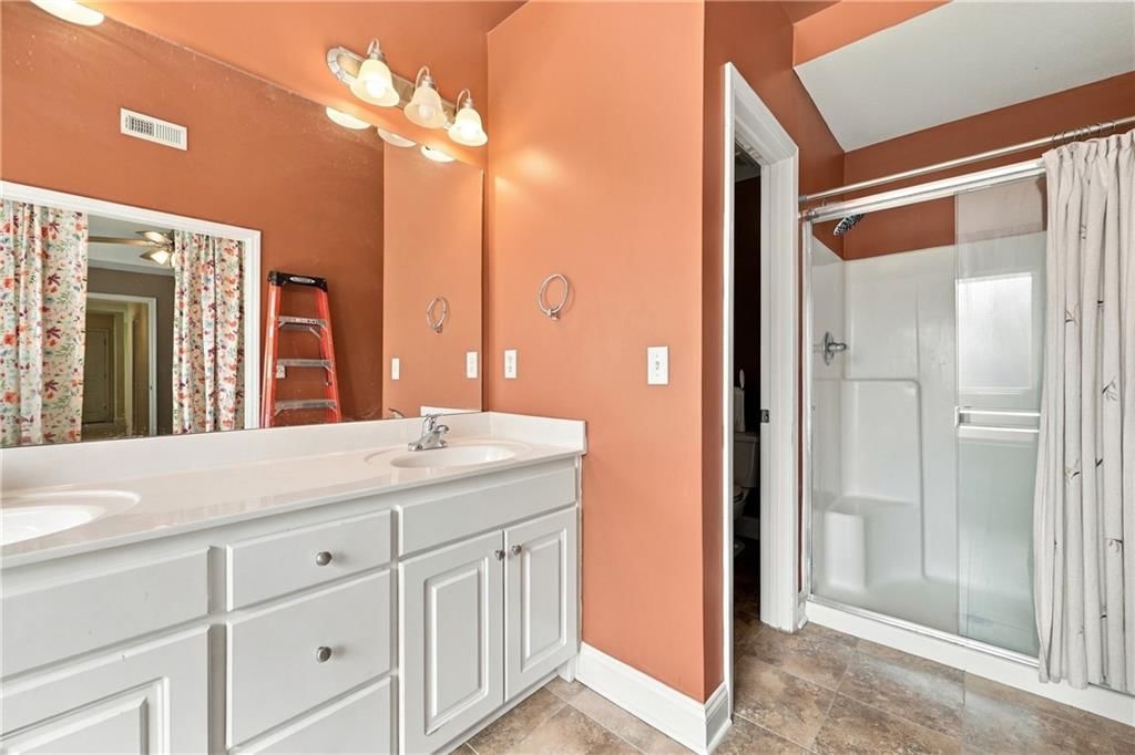 9644 N Adrian Avenue — photo 25