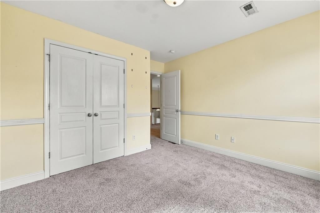 9644 N Adrian Avenue — photo 28
