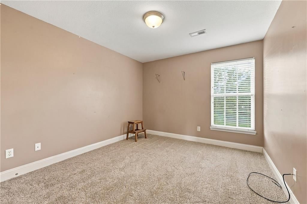 9644 N Adrian Avenue — photo 30
