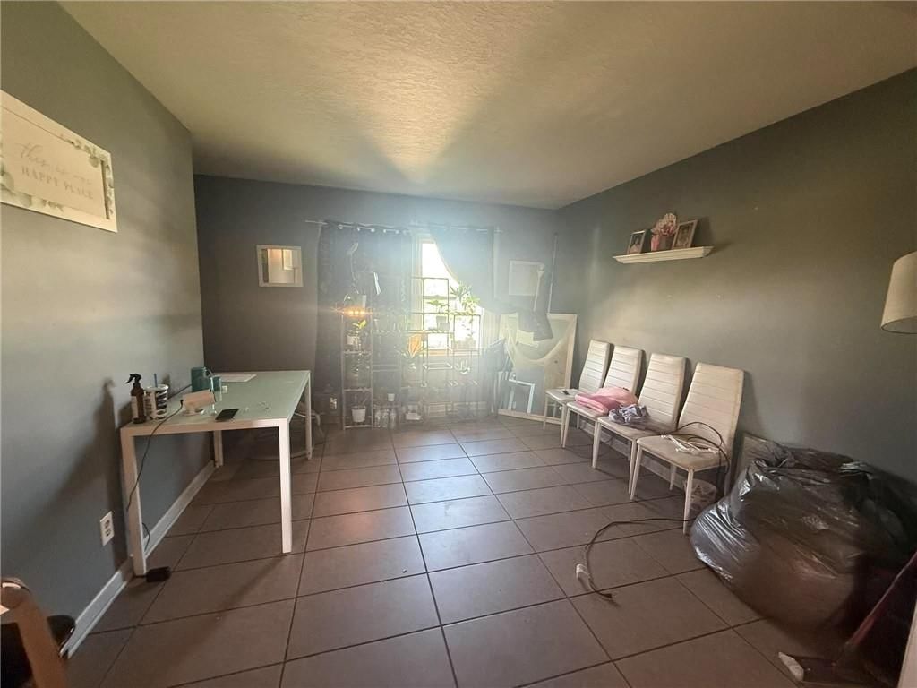 403 Logan Street — photo 8