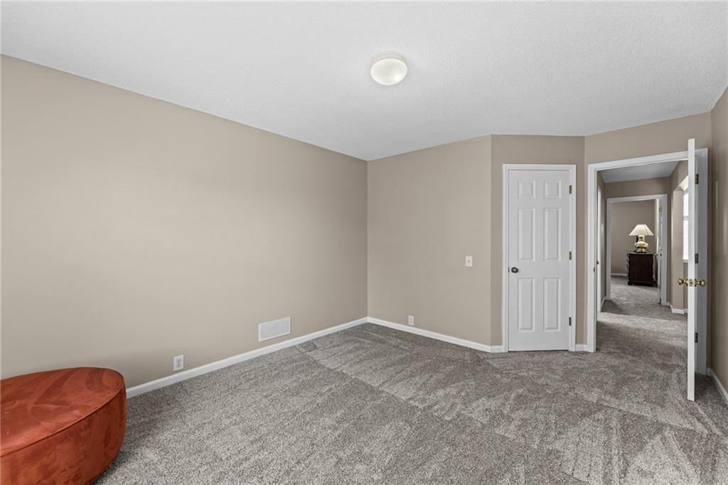 Photo 34 of 51 - 628 NE 93rd Street, Kansas City, MO 64155