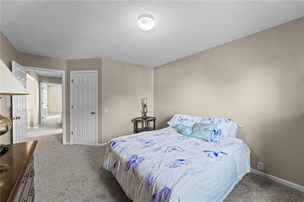 Photo 36 of 51 - 628 NE 93rd Street, Kansas City, MO 64155