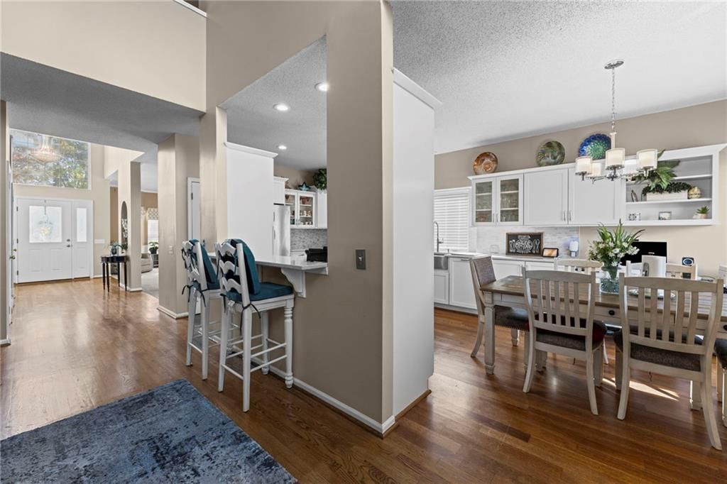 Photo 16 of 51 - 628 NE 93rd Street, Kansas City, MO 64155