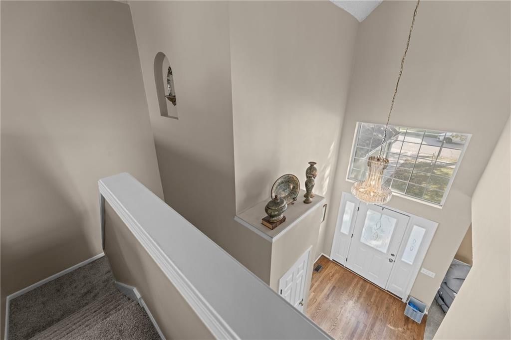 Photo 32 of 51 - 628 NE 93rd Street, Kansas City, MO 64155