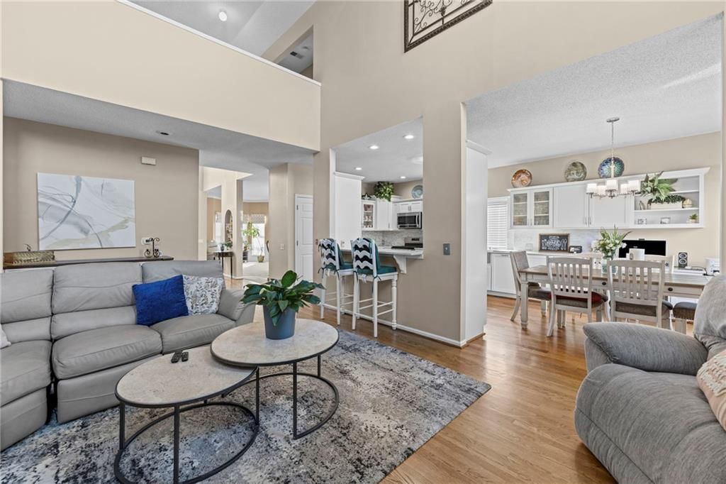 Photo 20 of 51 - 628 NE 93rd Street, Kansas City, MO 64155