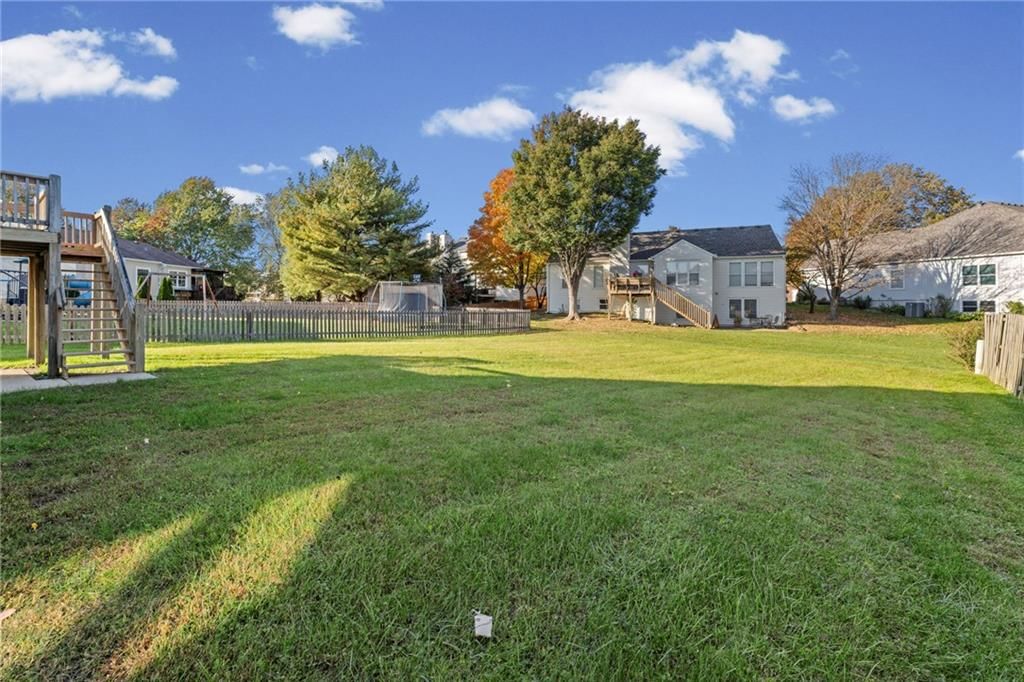 Photo 43 of 51 - 628 NE 93rd Street, Kansas City, MO 64155