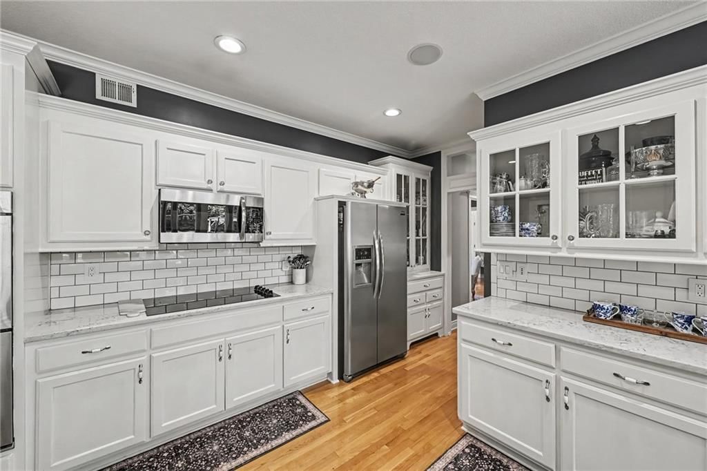 13810 Grove Avenue — photo 12