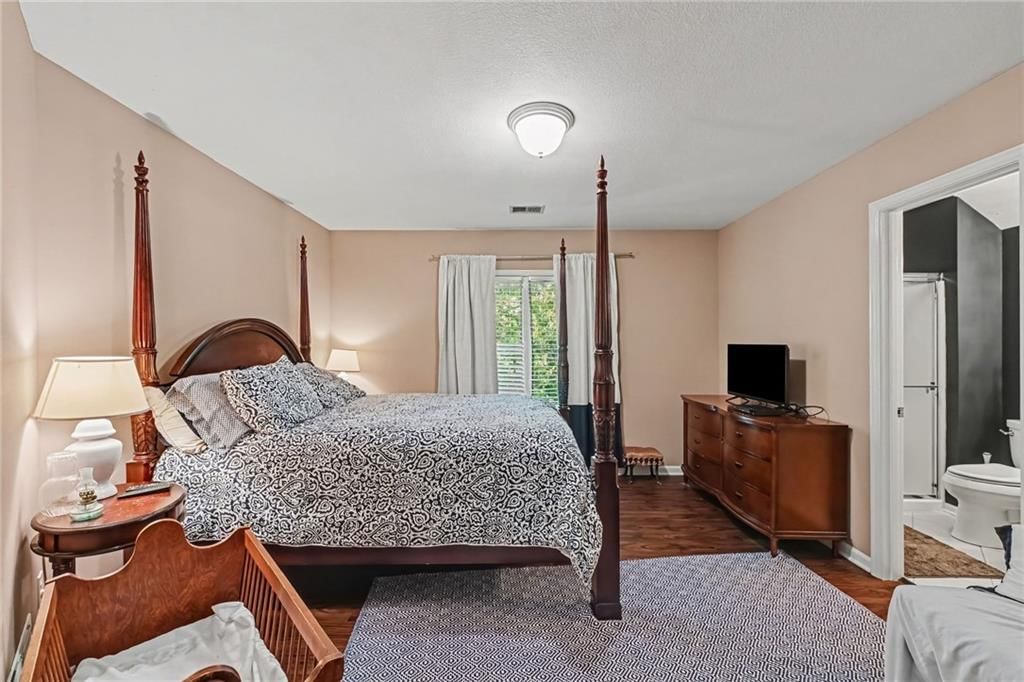 13810 Grove Avenue — photo 20