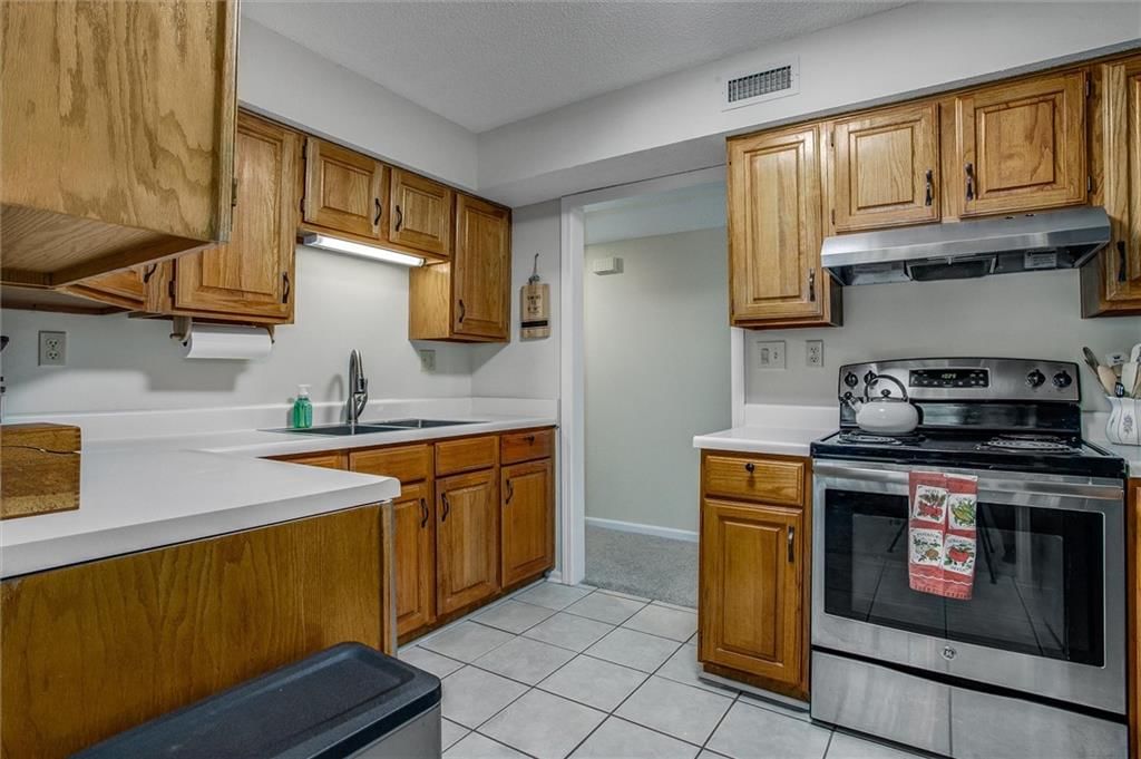 4003 S Chrysler Avenue — photo 9