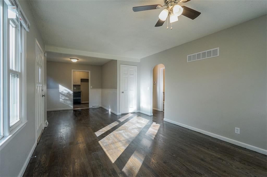 5405 Woodson Road — photo 4