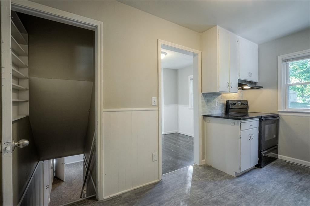 5405 Woodson Road — photo 8