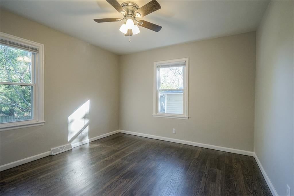 5405 Woodson Road — photo 13
