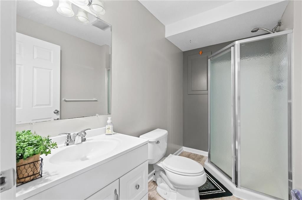 21645 W 122nd Terrace — photo 30