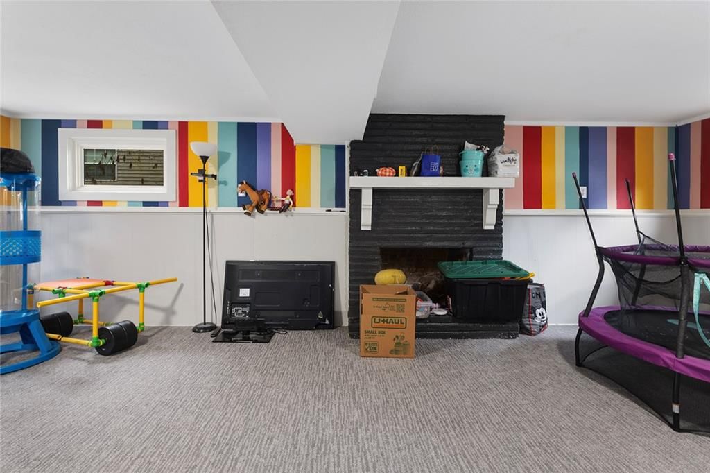 417 Melrose Street — photo 22