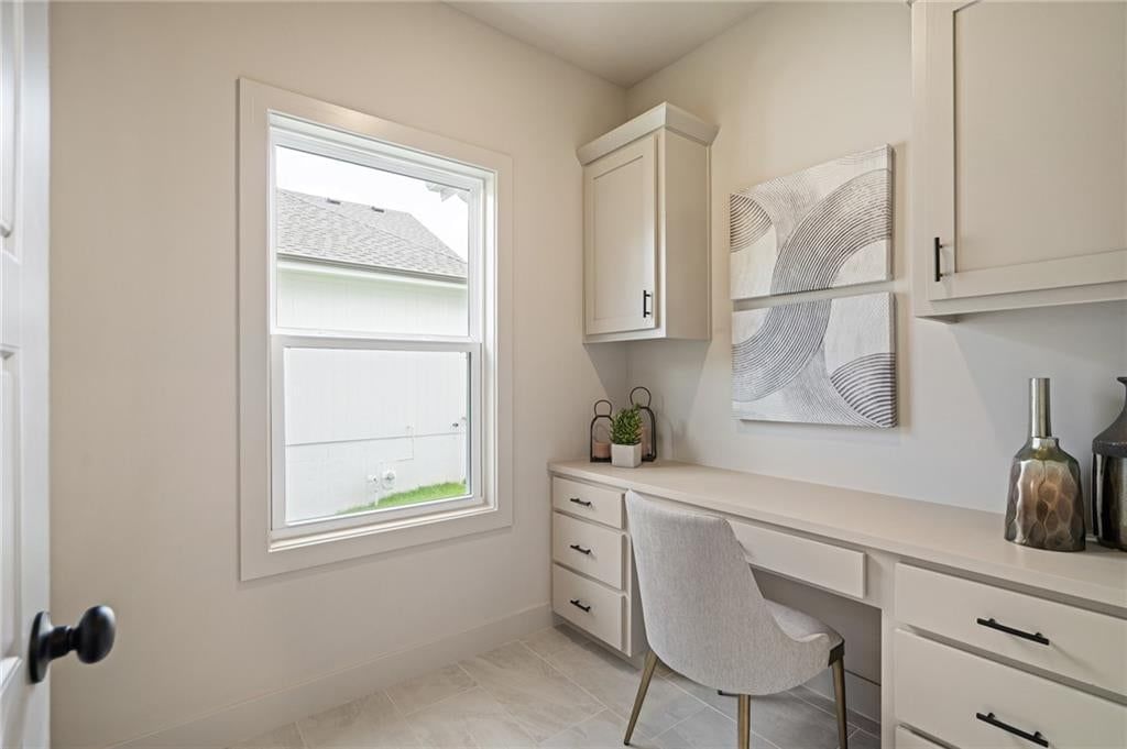 2328 W Wabash Street — photo 16