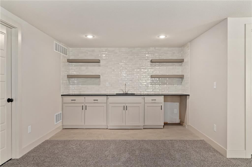 2328 W Wabash Street — photo 24
