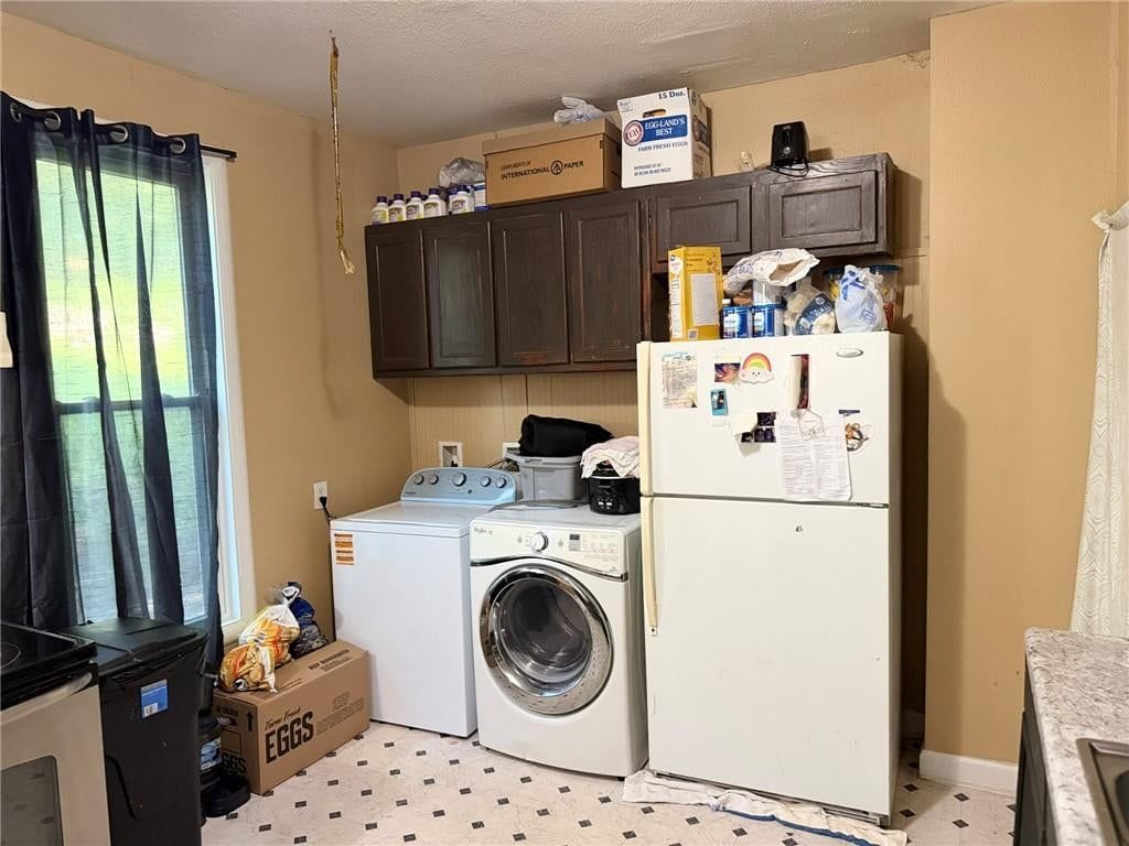Photo 6 of 22 - 813 W 5th Street